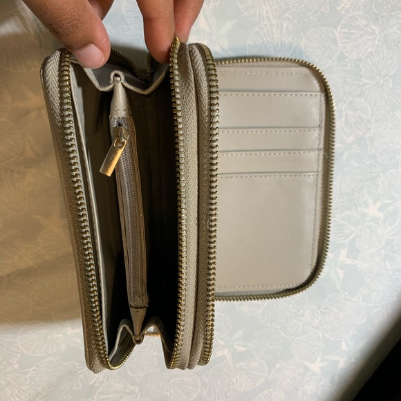 Small Light Grey Wallet - Picture 7 of 14